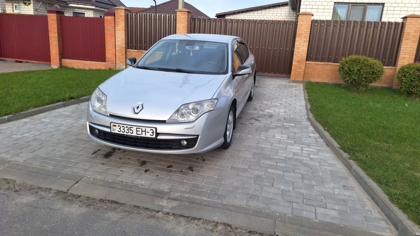 Renault Laguna III, 2008