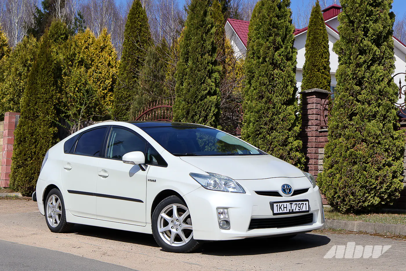 Вайб и экономия: секонд-тест Toyota Prius XW30 с пропановым ГБО