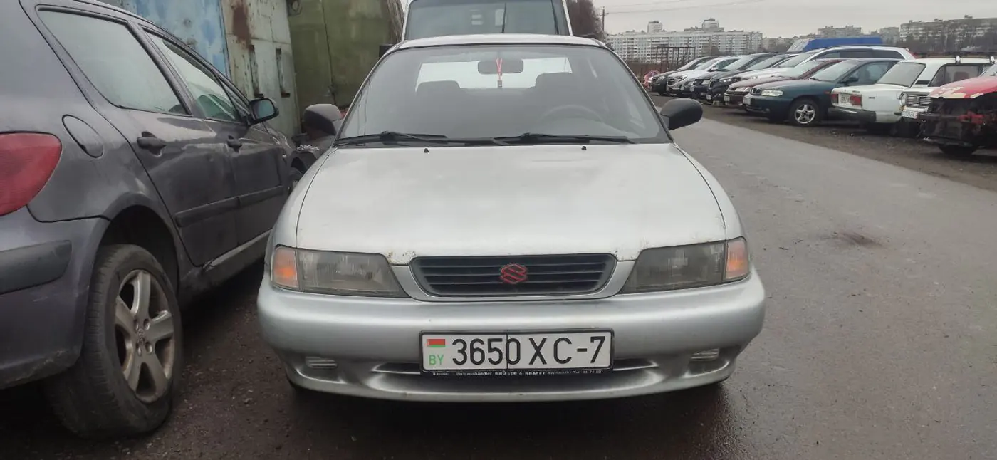Suzuki Baleno I, 1995