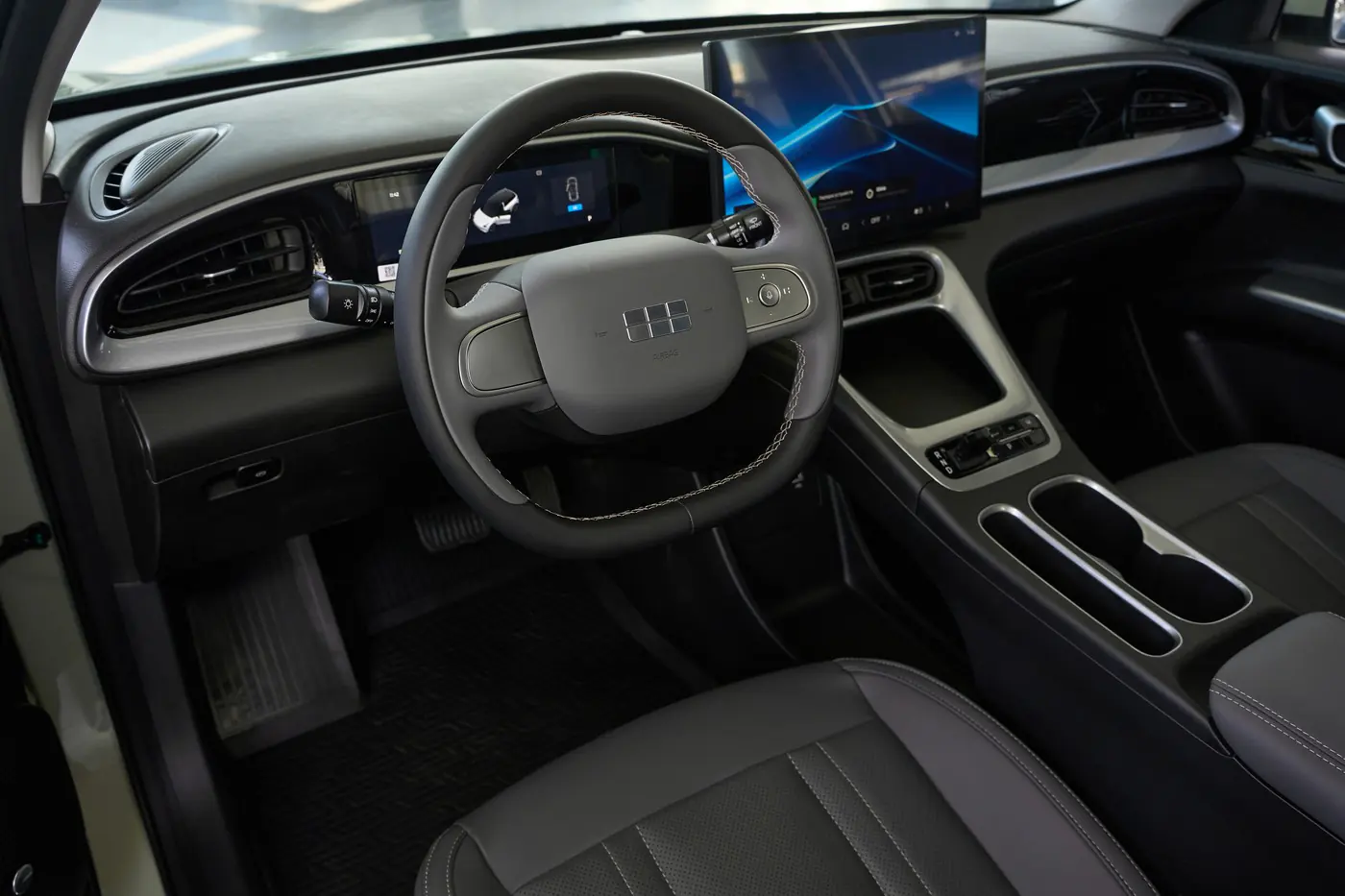 Geely EX2 или Geely EX5 – какой электромобиль выбрать и почему
