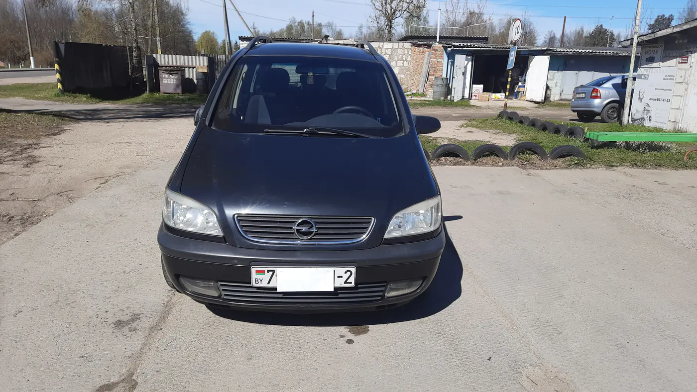 Opel Zafira A, 2000