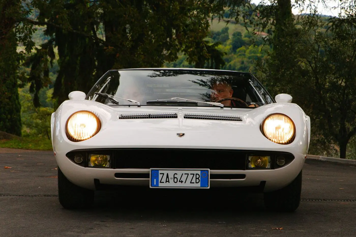 Юбилей Lamborghini Miura: первый в мире суперкар празднует 60-летие