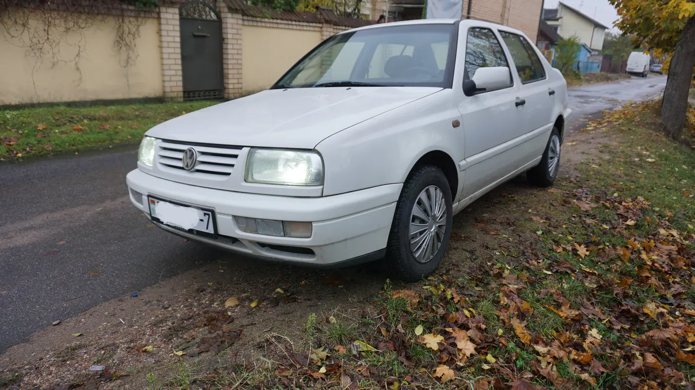 Volkswagen Vento I, 1998