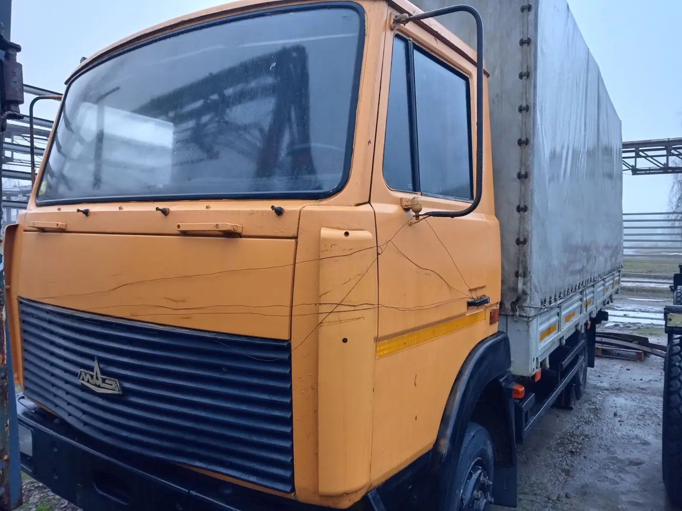 МАЗ 4370 2005