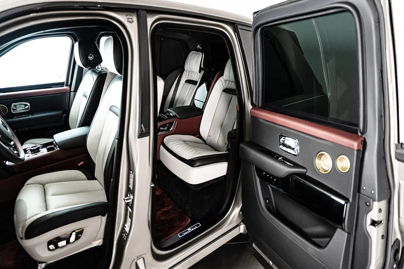 Inkas превратила роскошный Rolls-Royce Cullinan в крепость на колесах