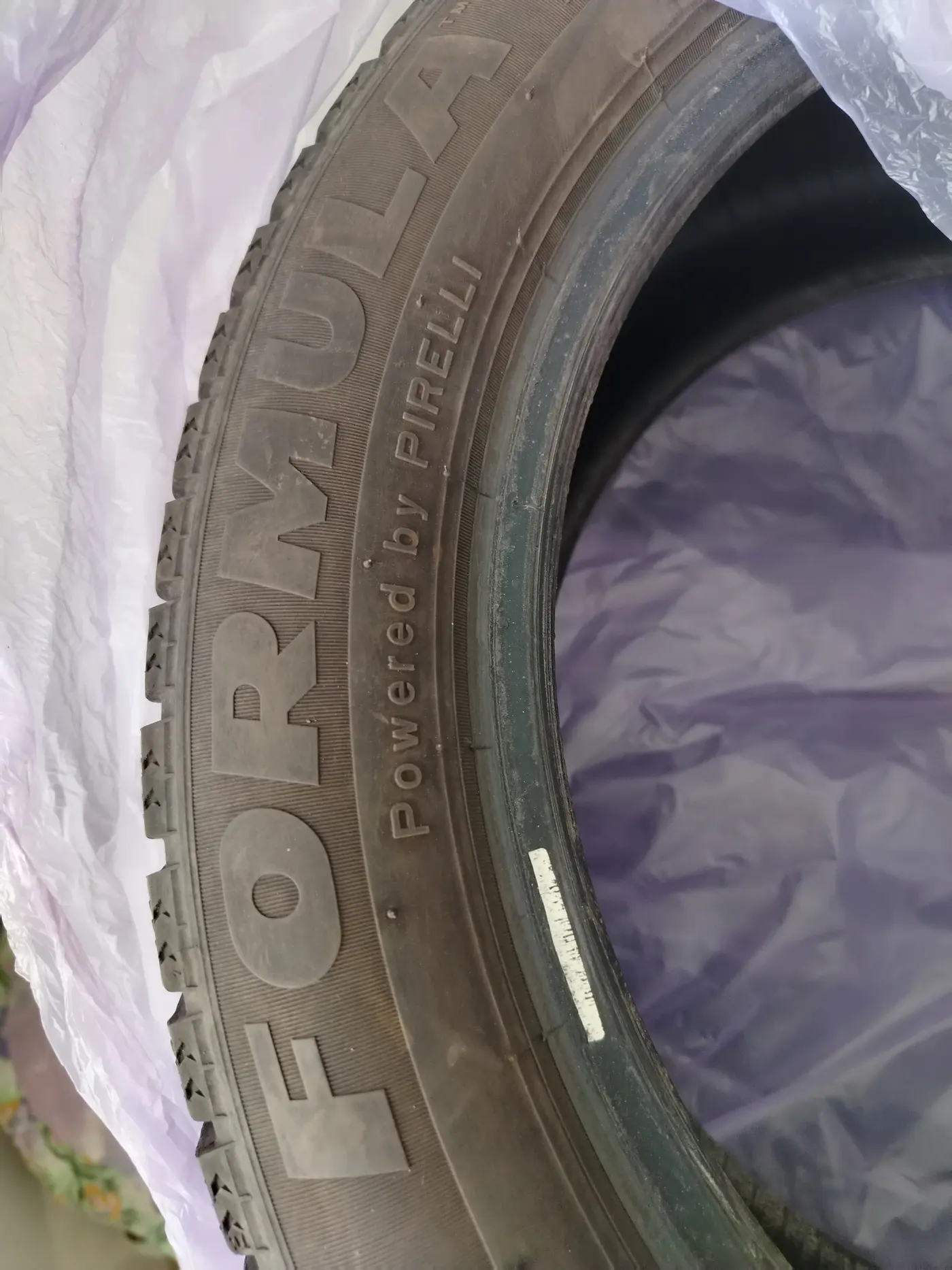 R17 225 50 Formula ICE