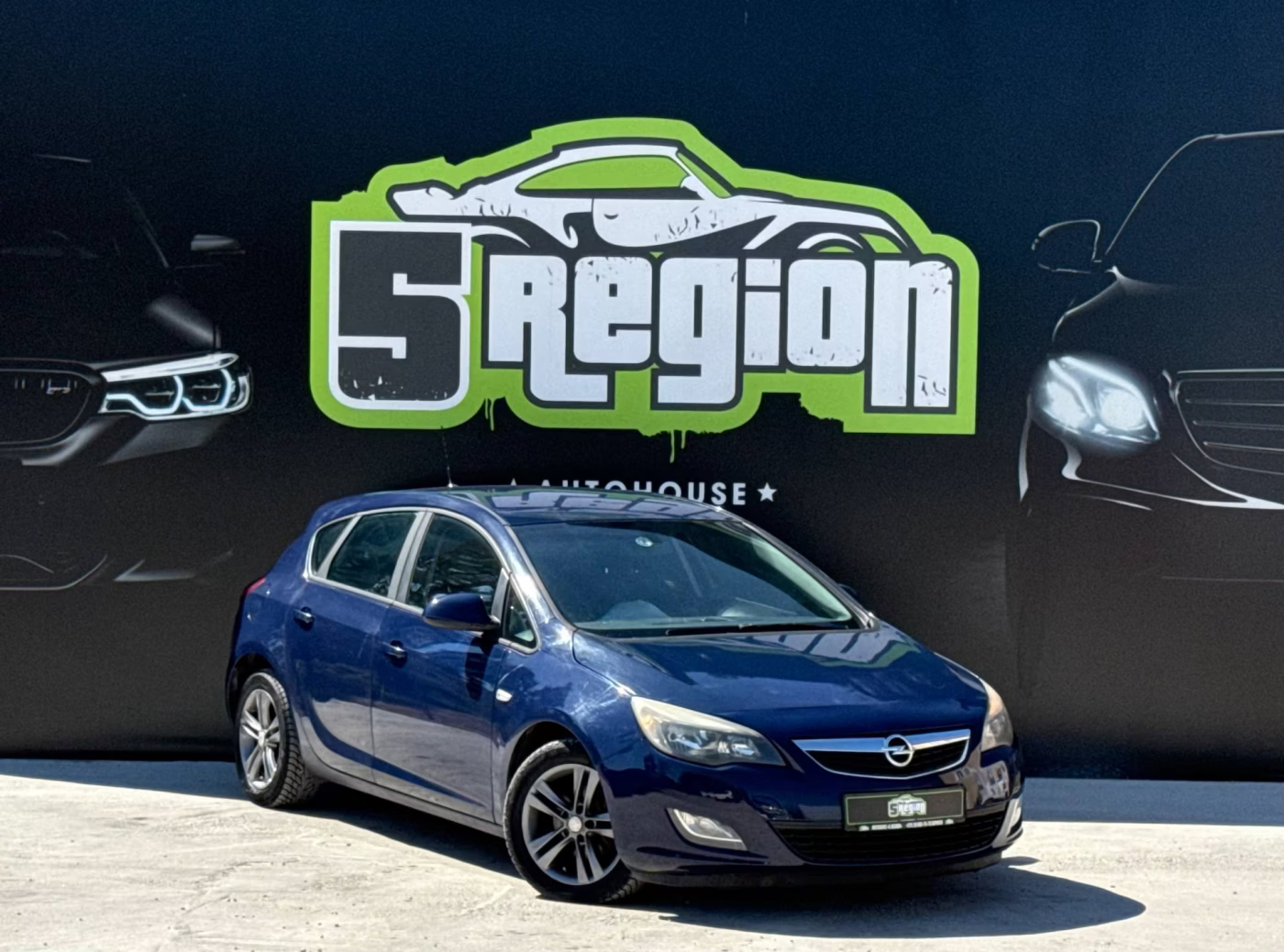 Opel Astra J, 2011