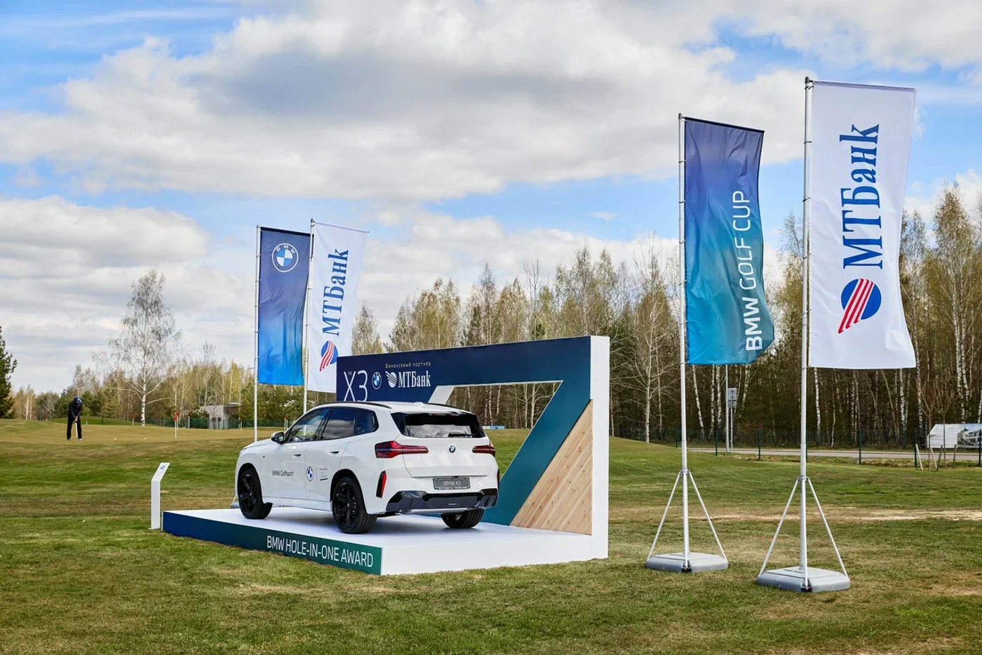 Новый BMW X3 – награда в конкурсе Hole in One в гольф-сезоне-2026