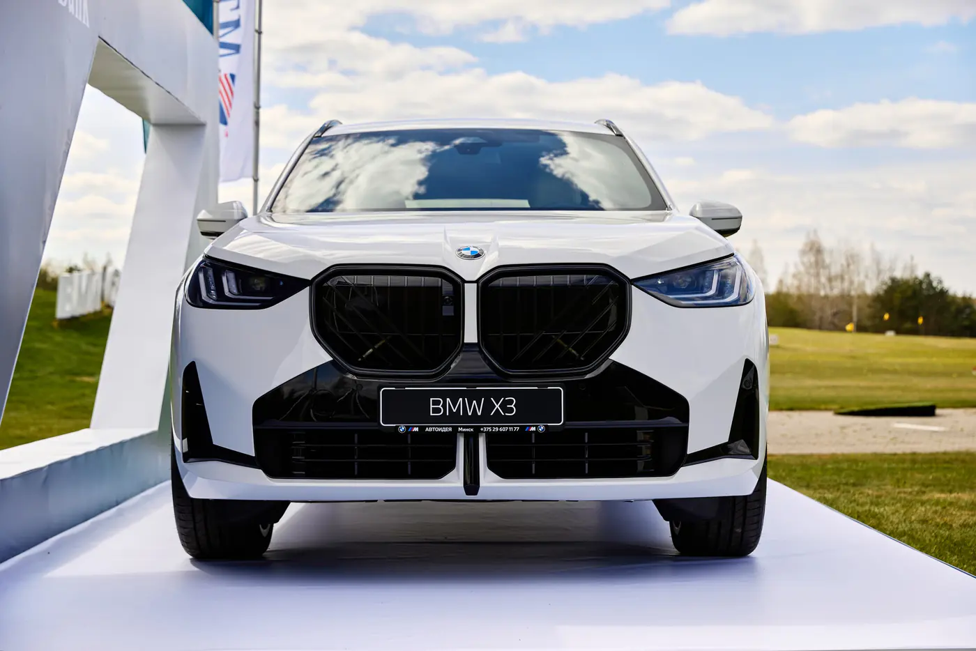 Новый BMW X3 – награда в конкурсе Hole in One в гольф-сезоне-2026