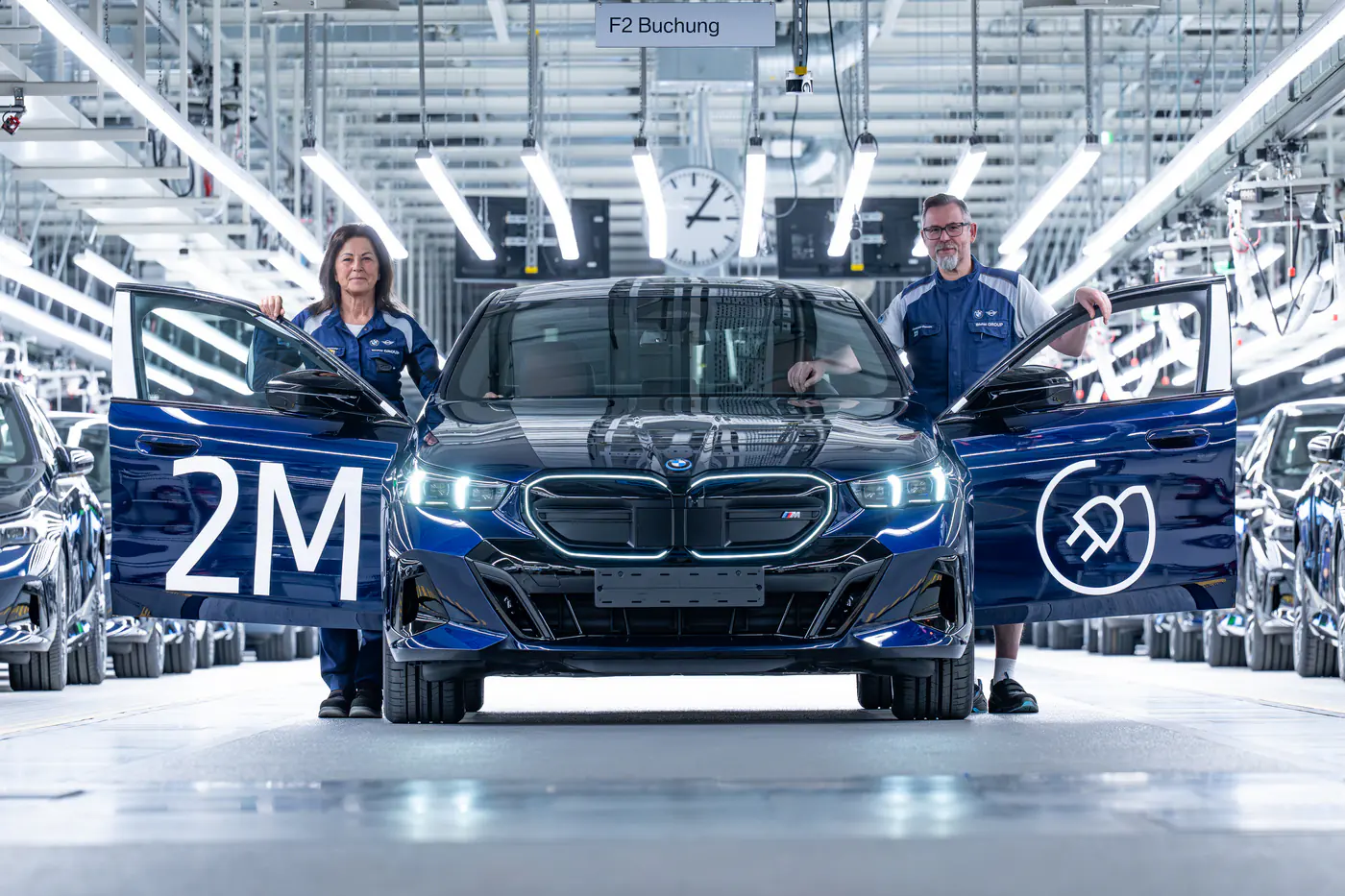 Официально: BMW выпустила двухмиллионный электромобиль