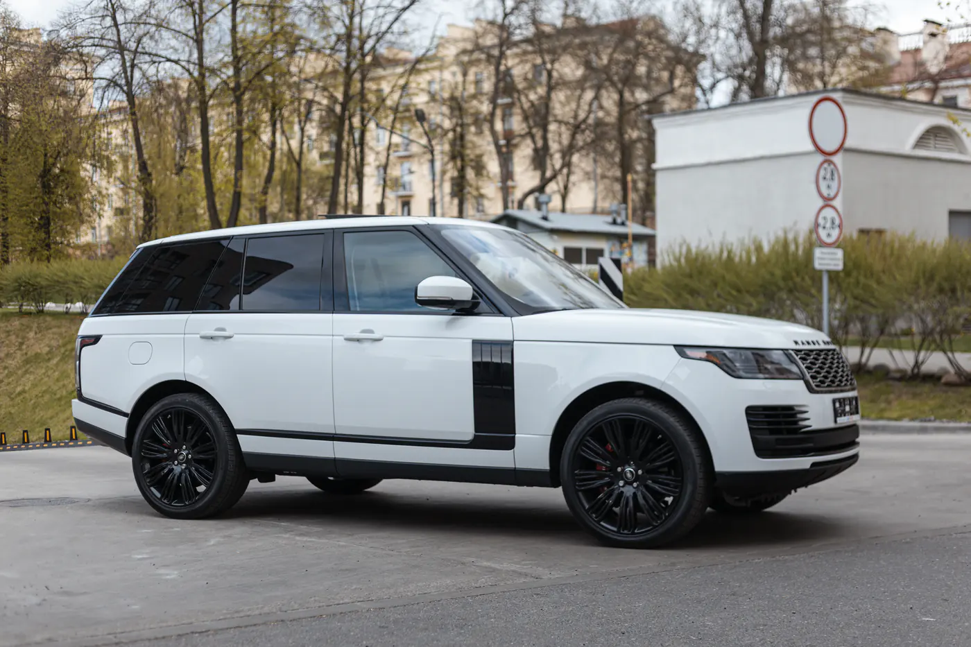 Land Rover Range Rover IV Рестайлинг, 2020