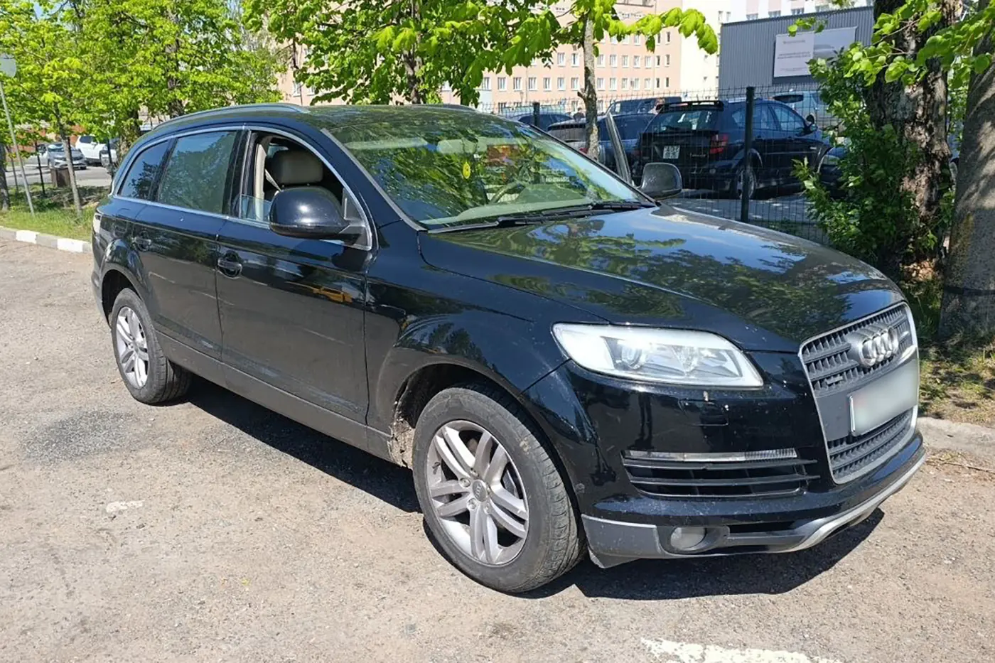 Audi Q7 в лизинг: как «Скрепка» помогла быстро купить и продать автомобиль