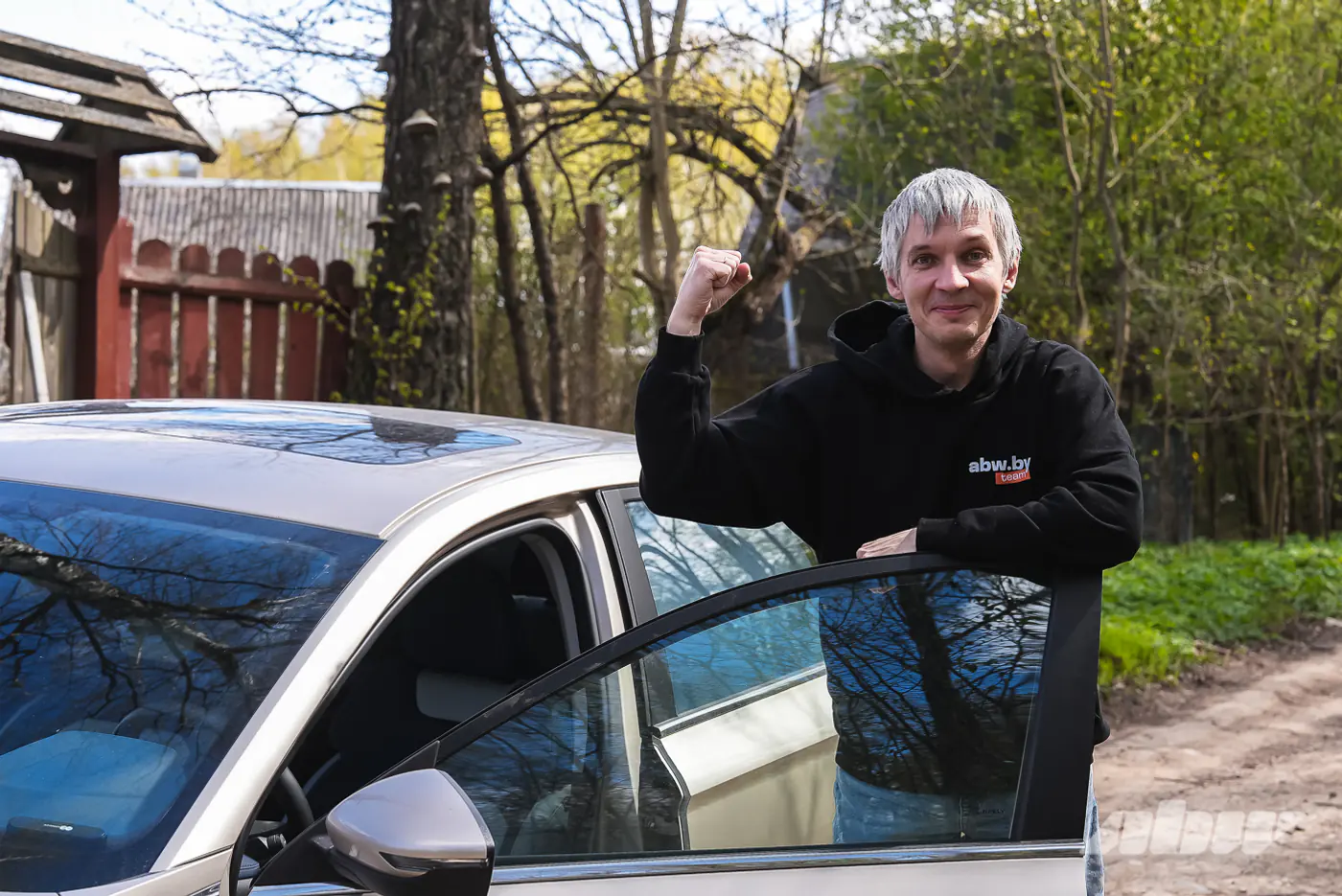 Автомобиль против электрички и маршрутки: путешествие на дачу в стиле Top Gear