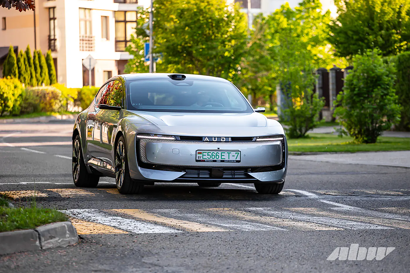 Не Audi, но AUDI: ищем разницу в E5 Sportback