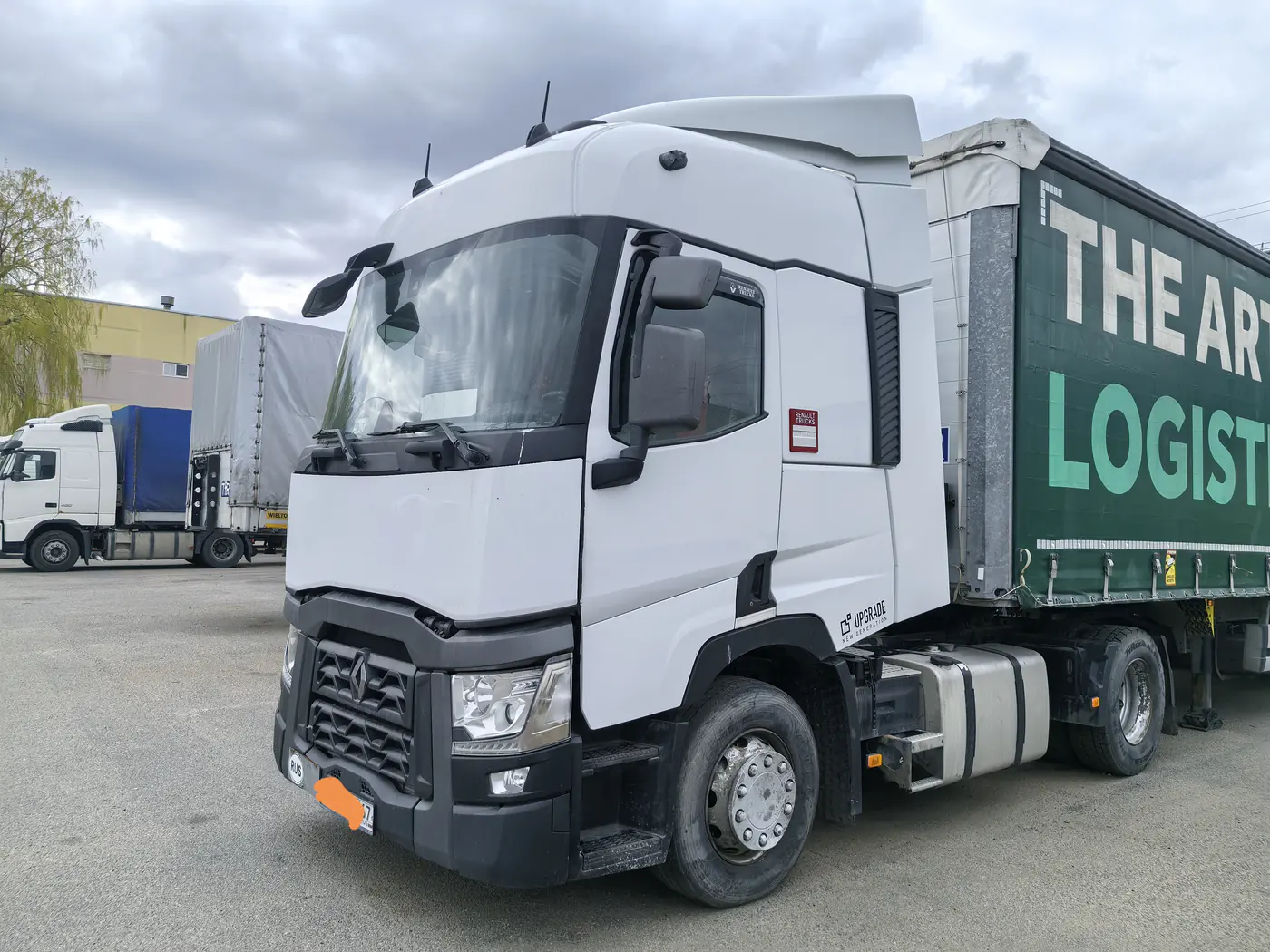 Renault T-Series 2018