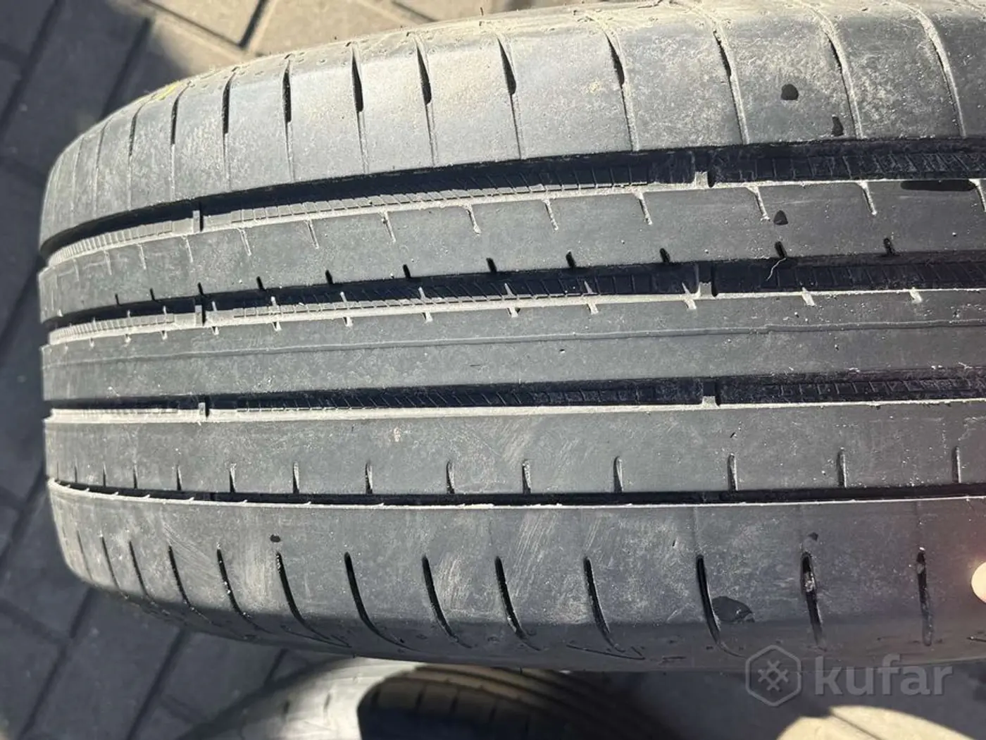 R20 245 45 Goodyear f1 asimetric