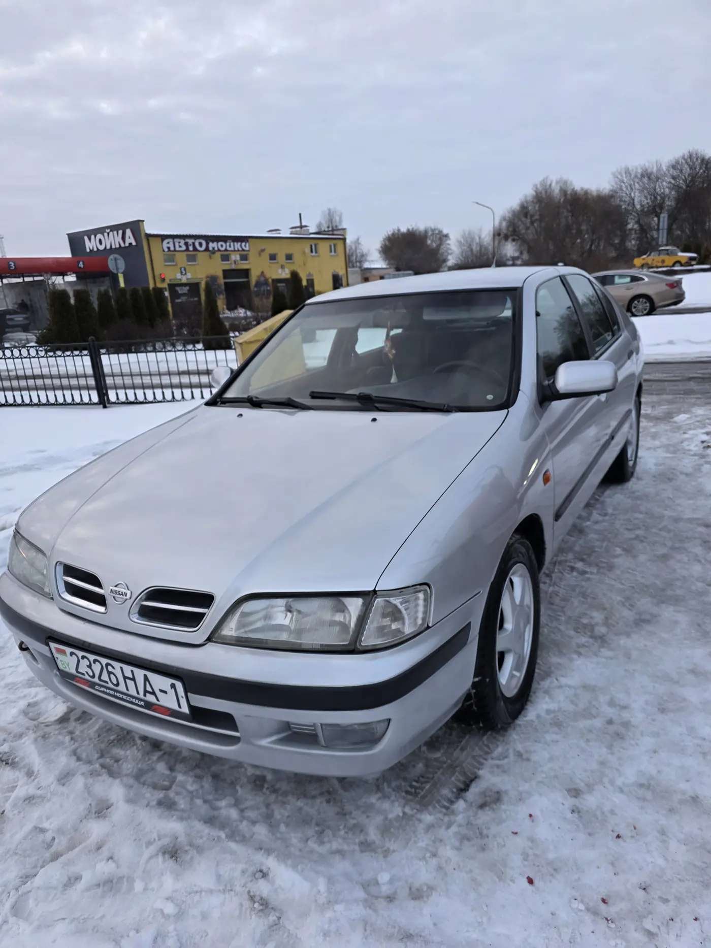 Nissan Primera II (P11), 1998