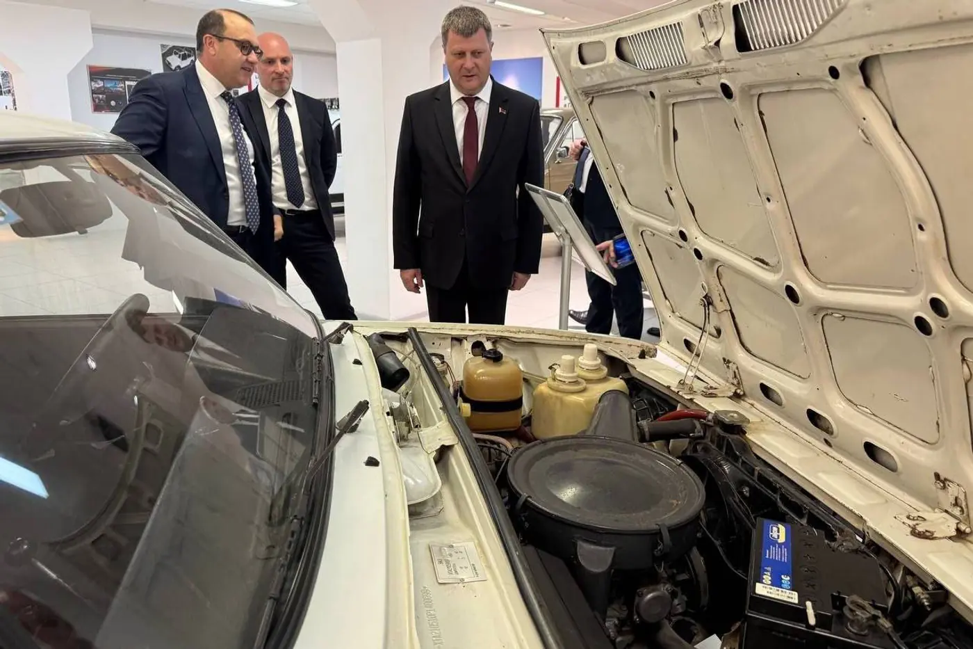 АвтоВАЗу предложили увеличить закупки белорусских автокомпонентов