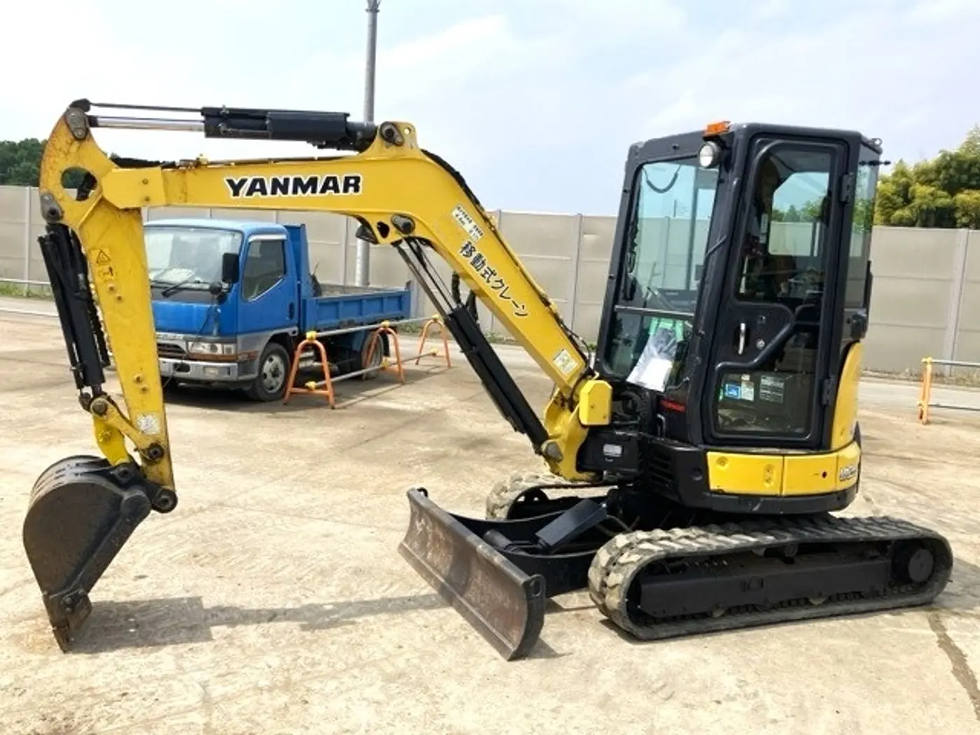 мини-экскаватор Yanmar VIO 2016