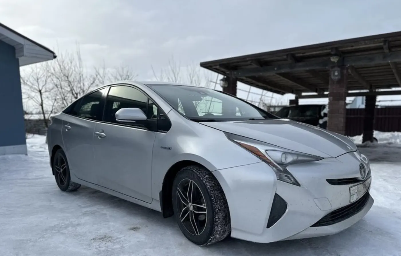 Toyota Prius IV (XW50), 2017