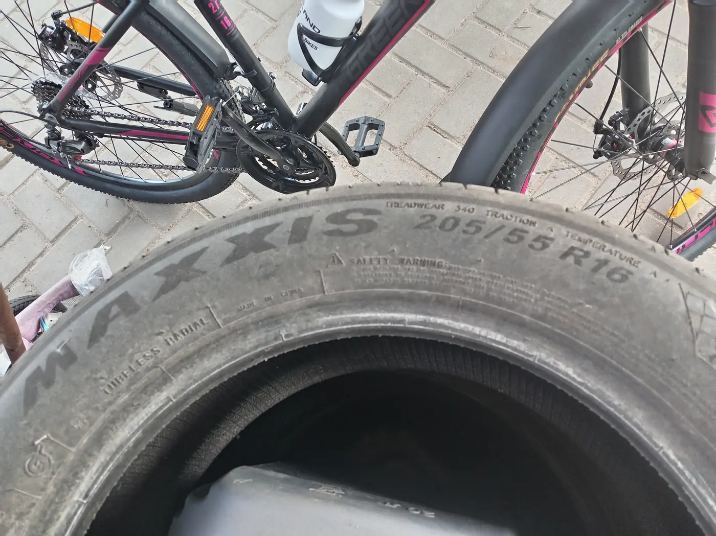 R16 205 55 Maxxis 205 на 55