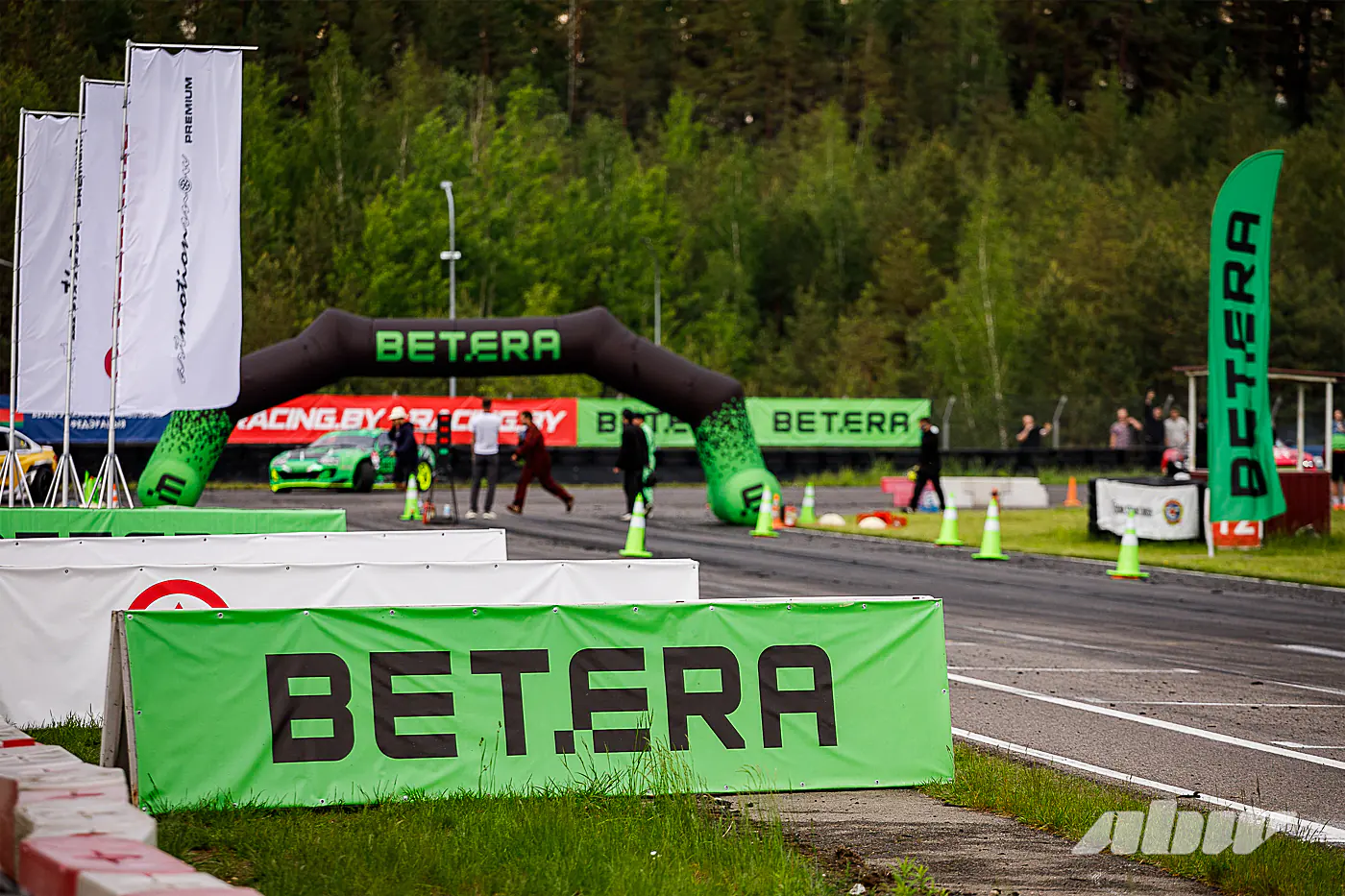 Дым над водой: как прошел этап Betera чемпионата Беларуси по дрифту в Стайках