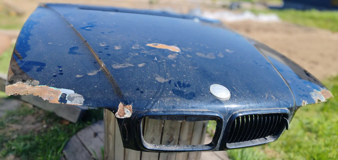 Капот к BMW 7 series 2001