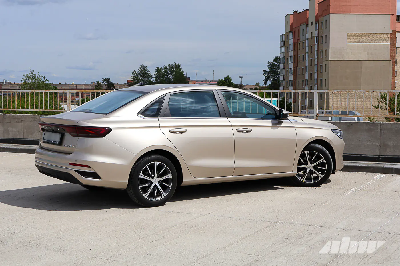 Ржавое днище? Что стало с Geely Emgrand спустя три года эксплуатации
