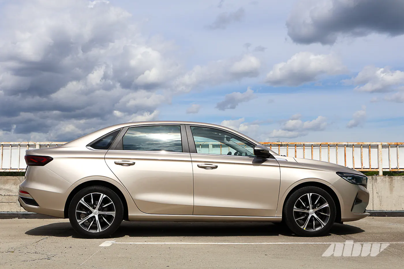 Ржавое днище? Что стало с Geely Emgrand спустя три года эксплуатации