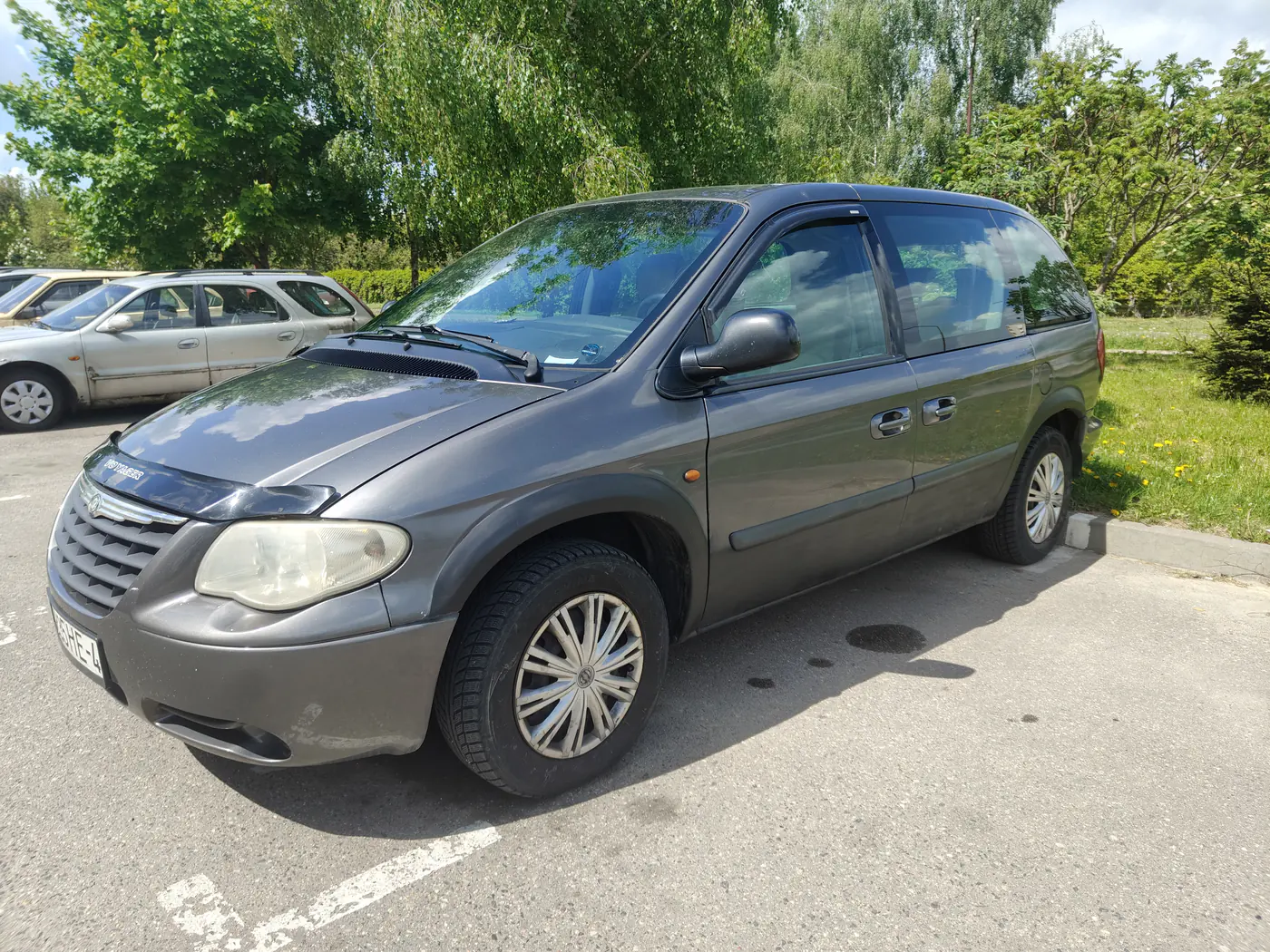 Chrysler Voyager IV Рестайлинг, 2004