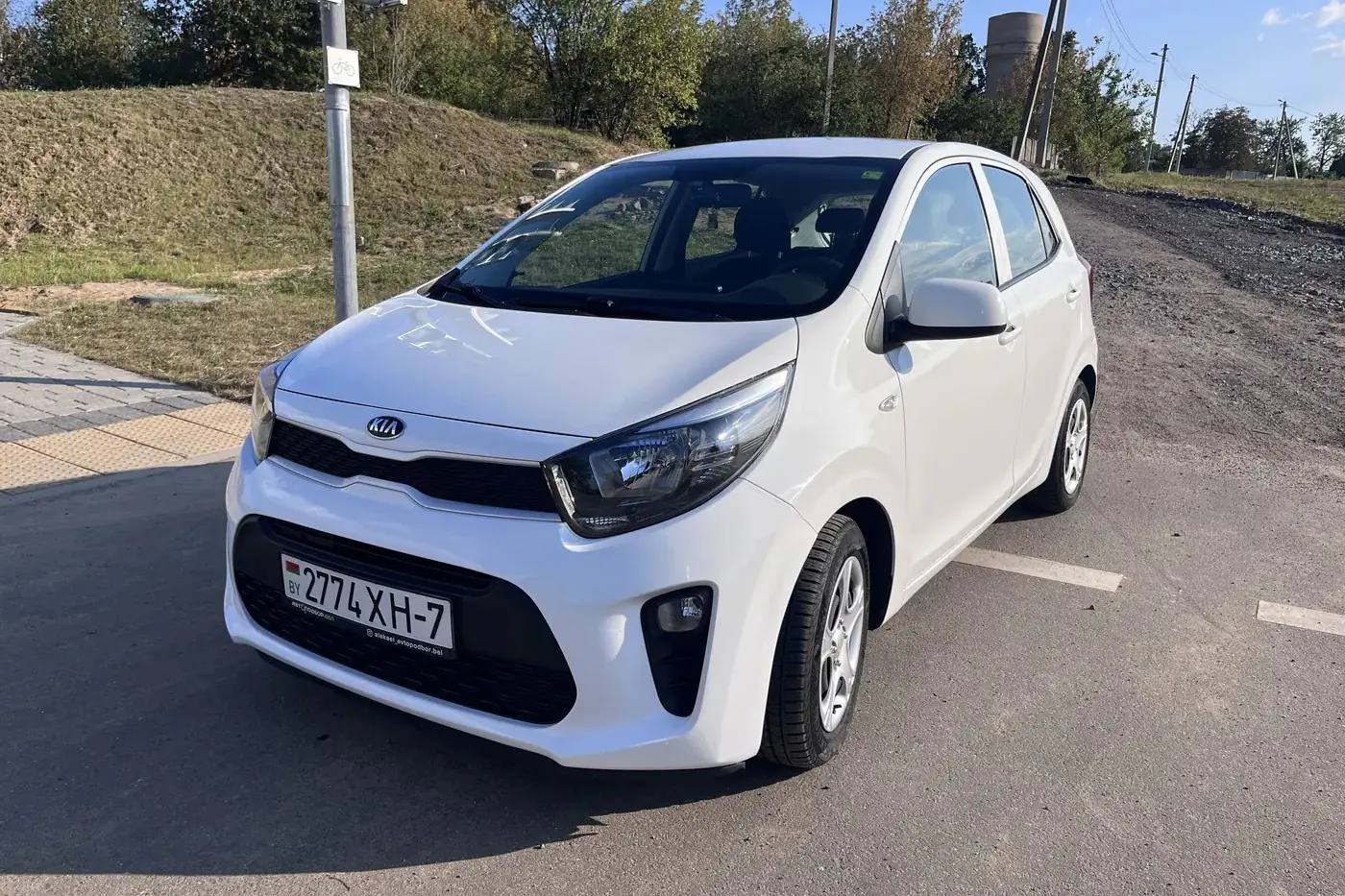 Крошка на лето: смотрим литровые машины в продаже