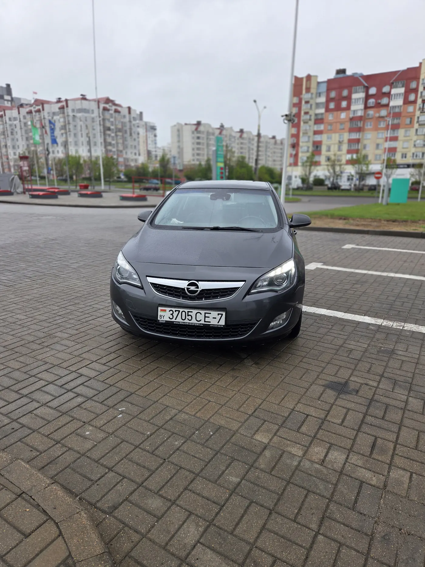 Opel Astra J, 2011