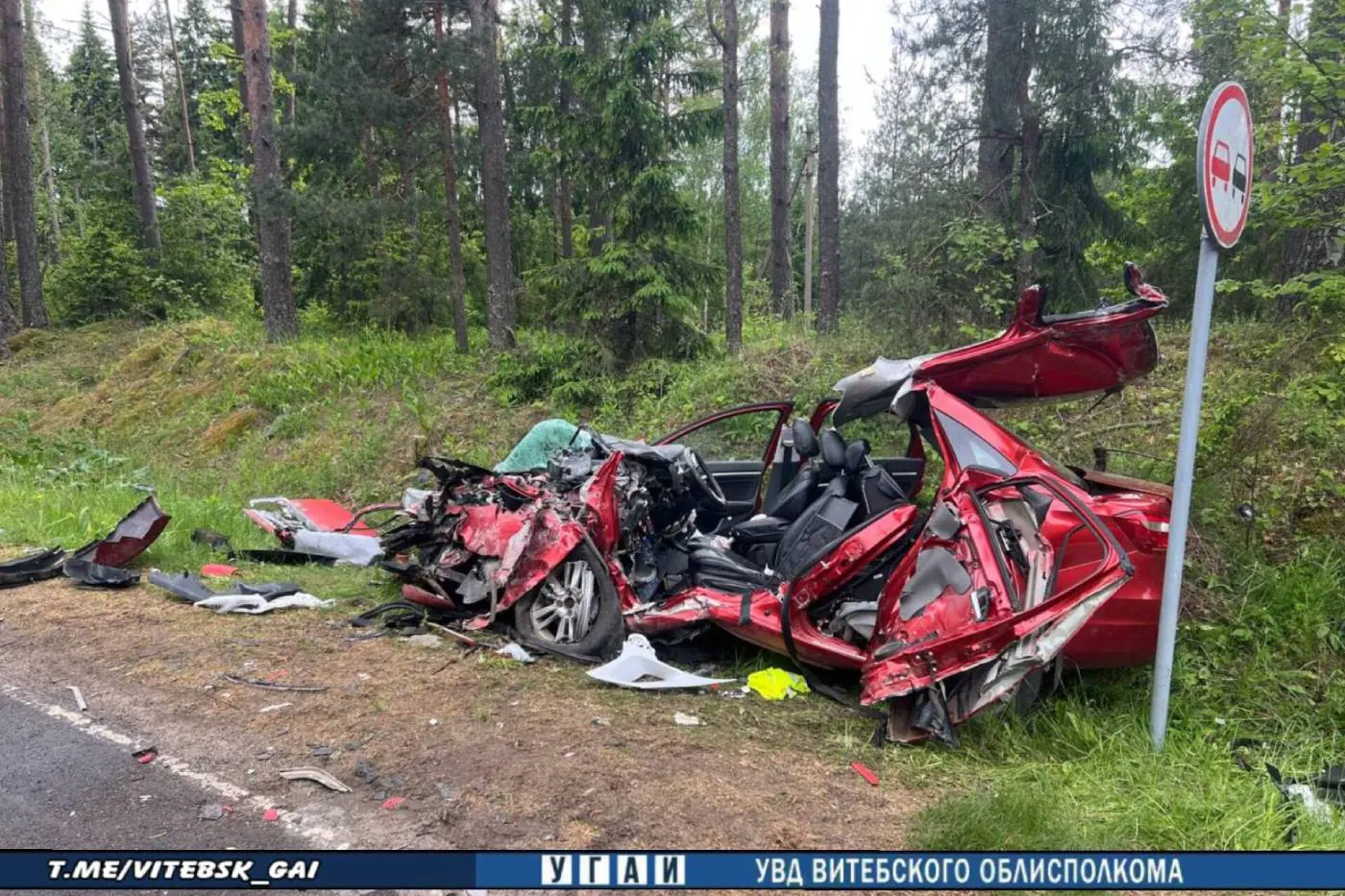 Под Полоцком грузовик протаранил встречную LADA – водитель погиб