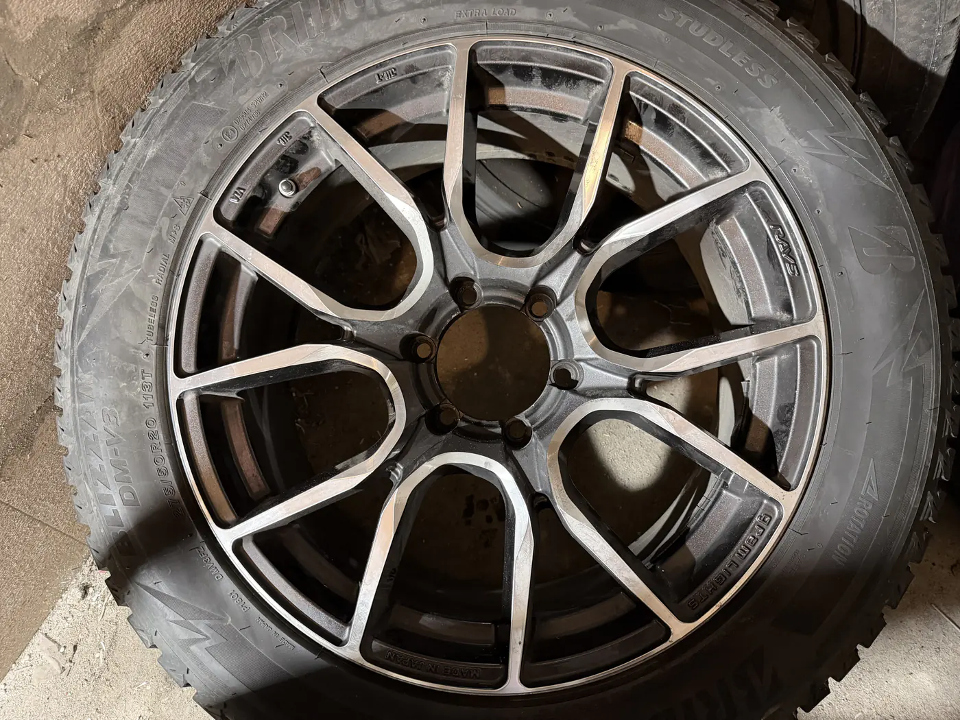 8.5xR20 6 139.7 ET32 DIA106.1 к Toyota Land Cruiser