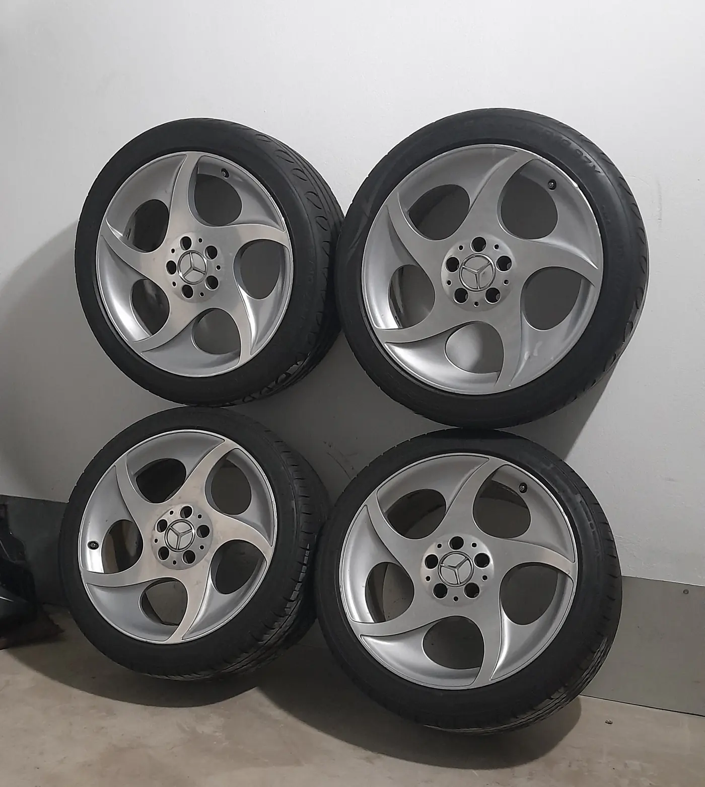 8.5xR18 5 112 ET35 DIA66.6 к Mercedes-Benz E-klasse