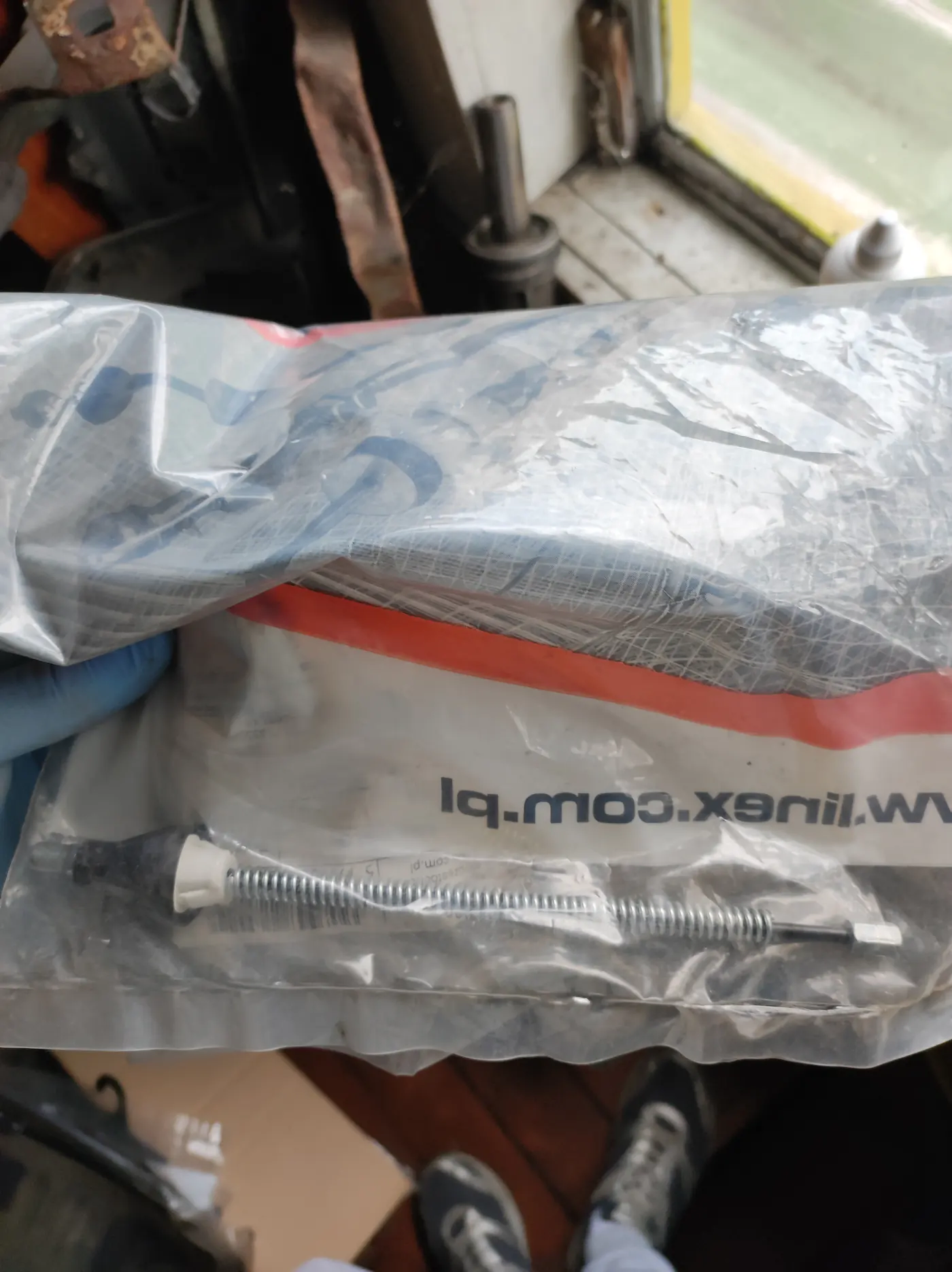 Трос ручника к Ford Focus 2001