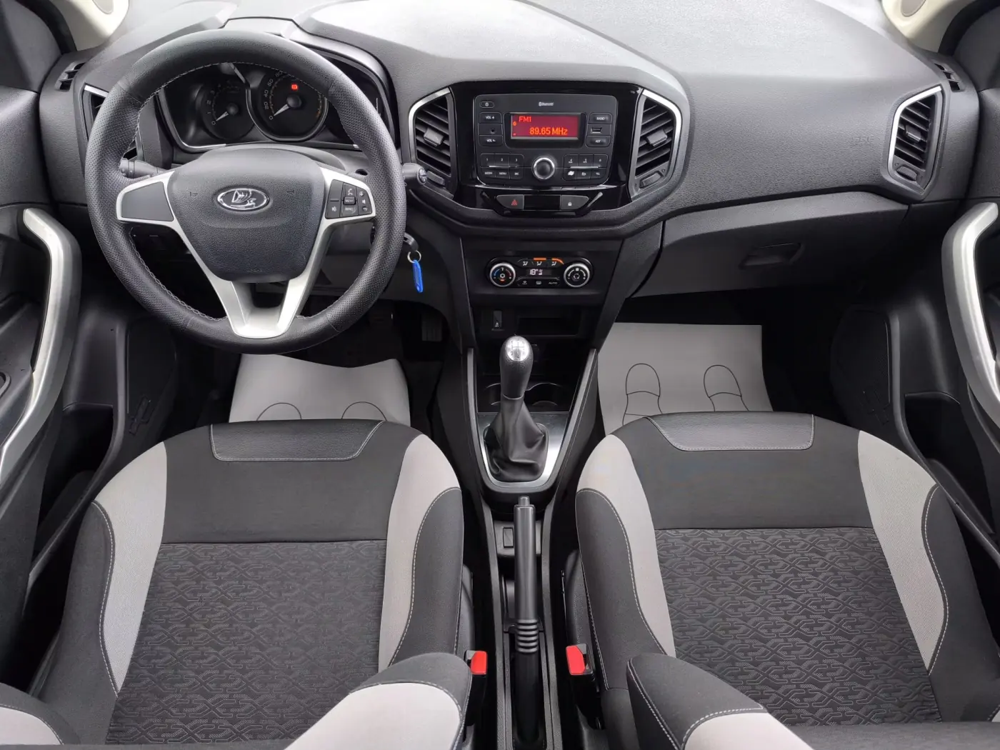 От Geely Emgrand до Ford Escape: выбираем авто c пробегом до 30 тысяч рублей