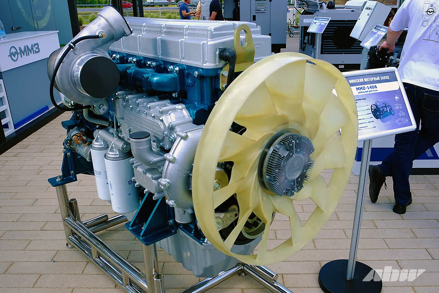 дизельный двигатель ММЗ-14D6