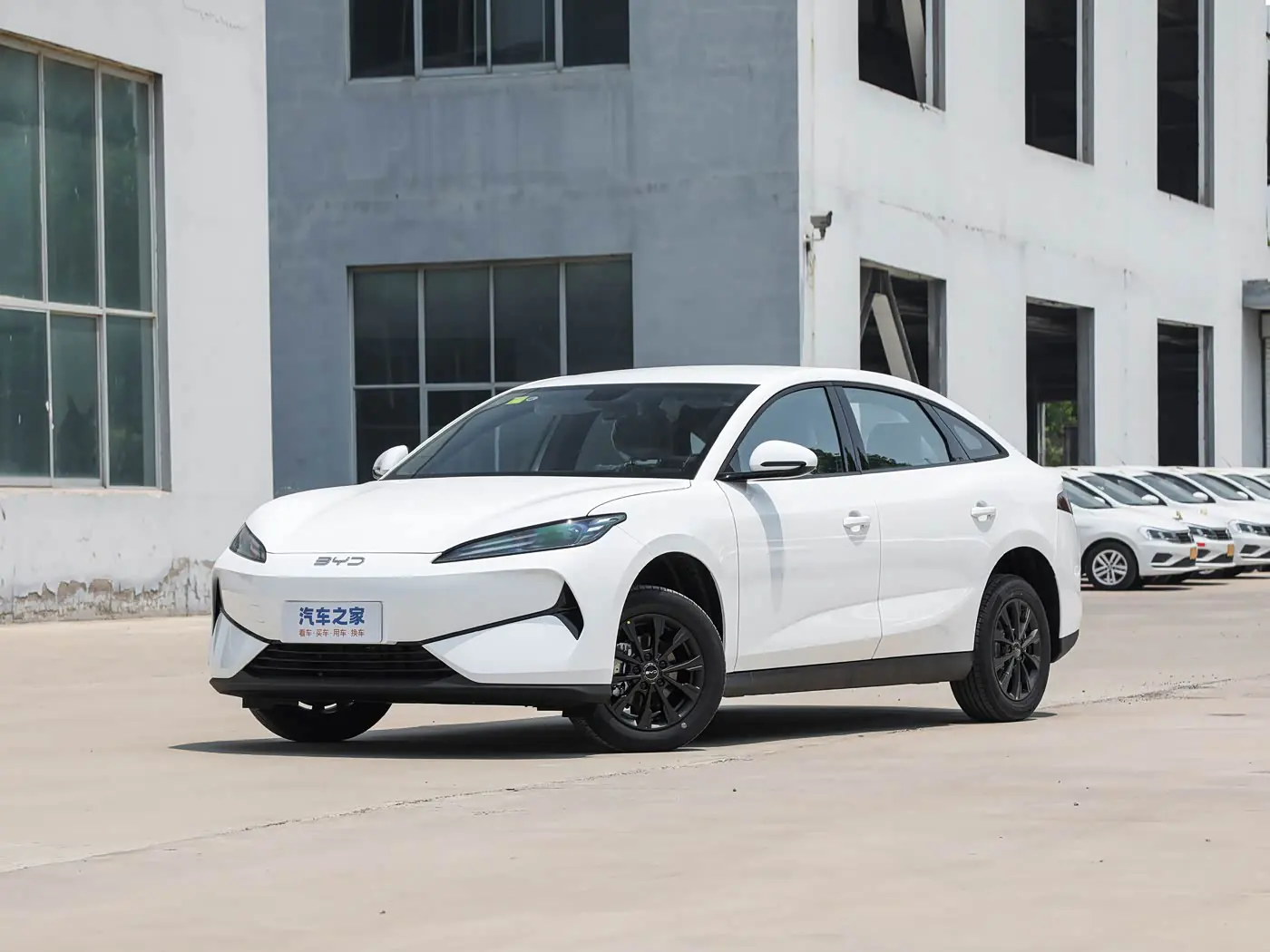 BYD E7 I, 2026