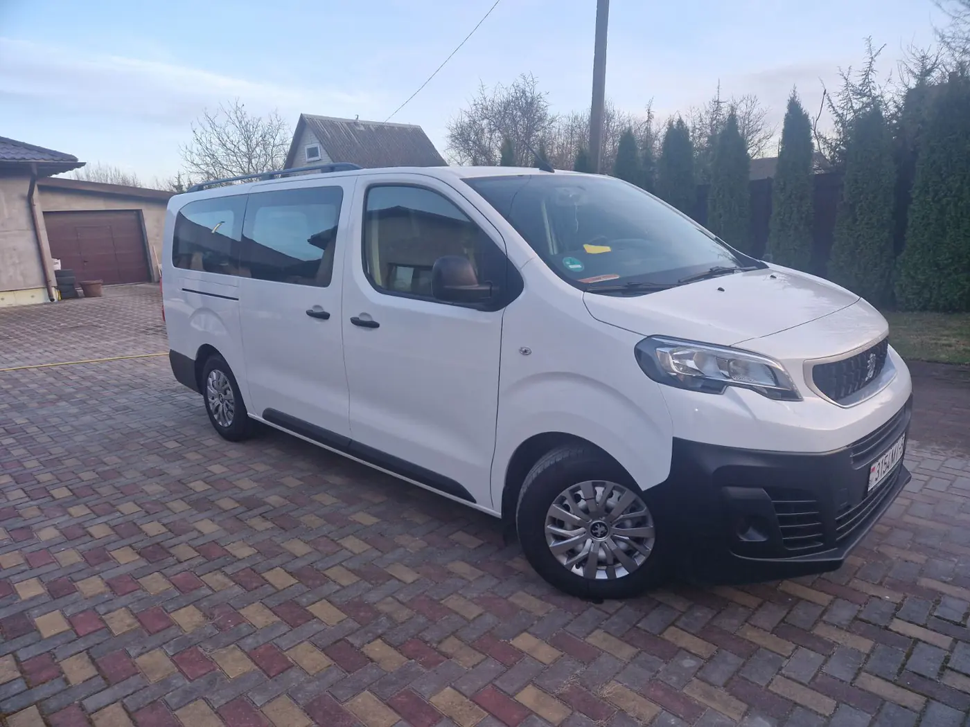 Peugeot Traveller I, 2021