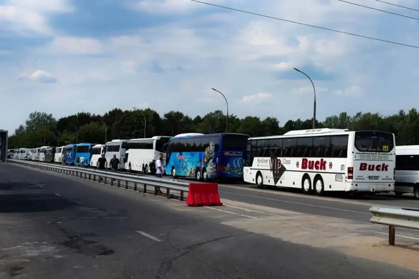 Граница перед выходными: в Польшу быстрее через «Берестовицу»