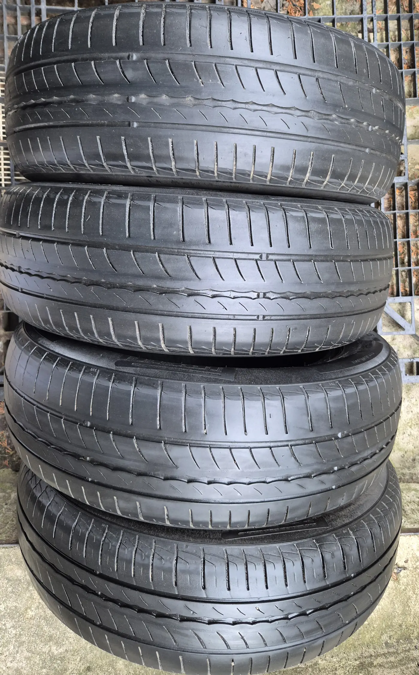 R15 185 65 Pirelli P-7