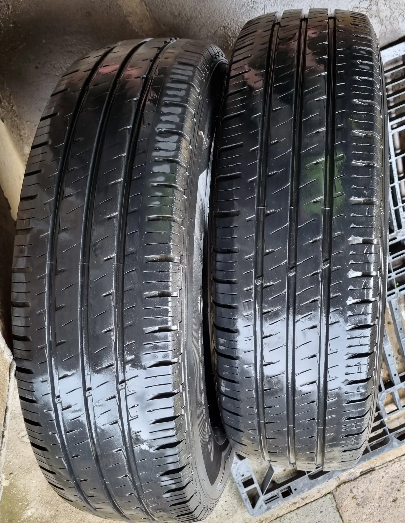 R16C 215 75 Hankook Vantra