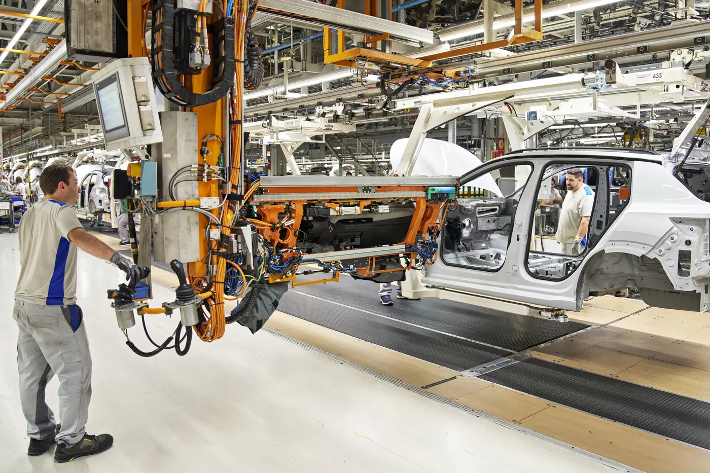 Skoda: кроссовер Epiq испанской сборки и флагманский Peaq на подходе