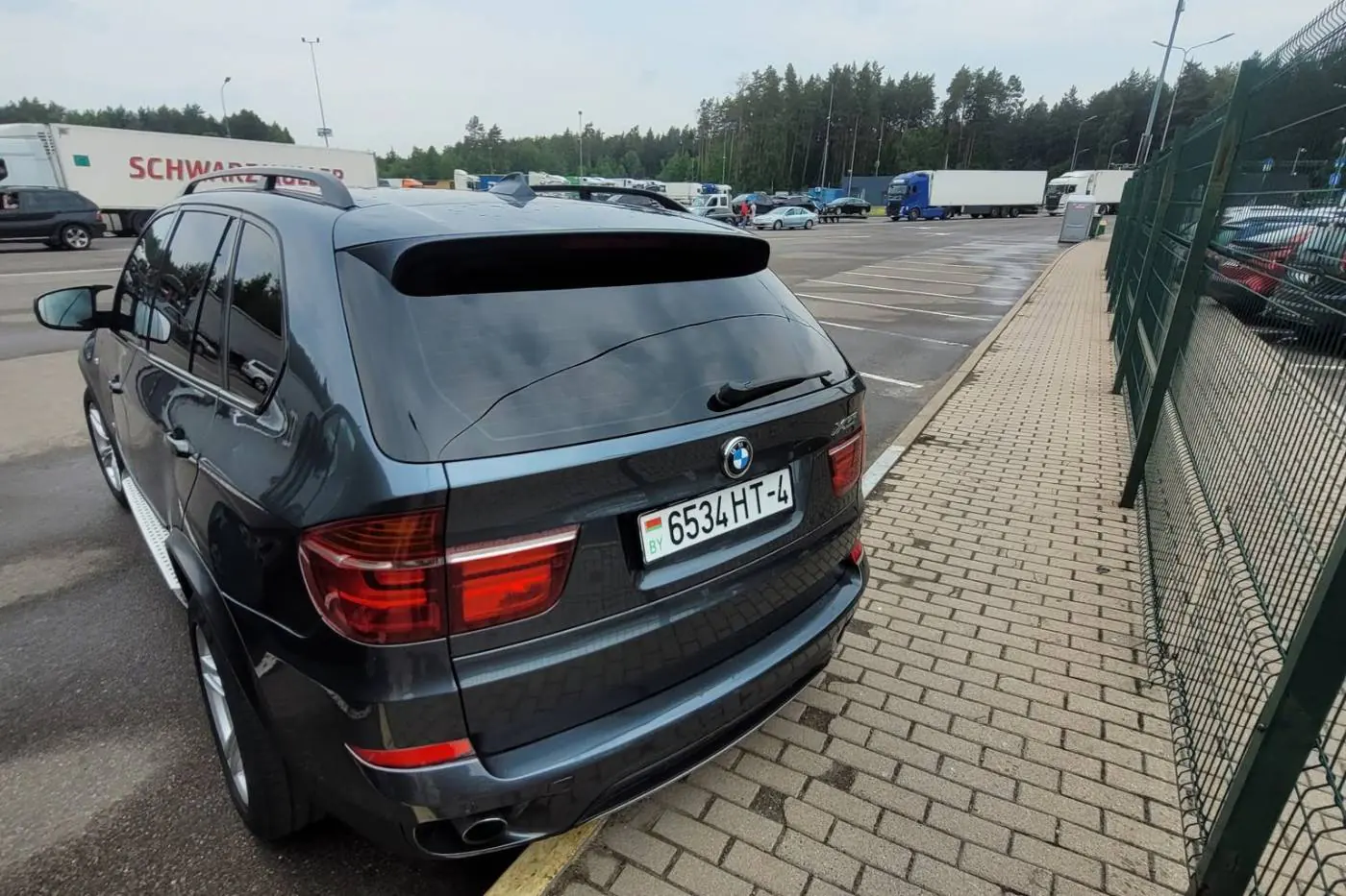 В Литве выявили два случая ввоза BMW в Беларусь в обход санкций
