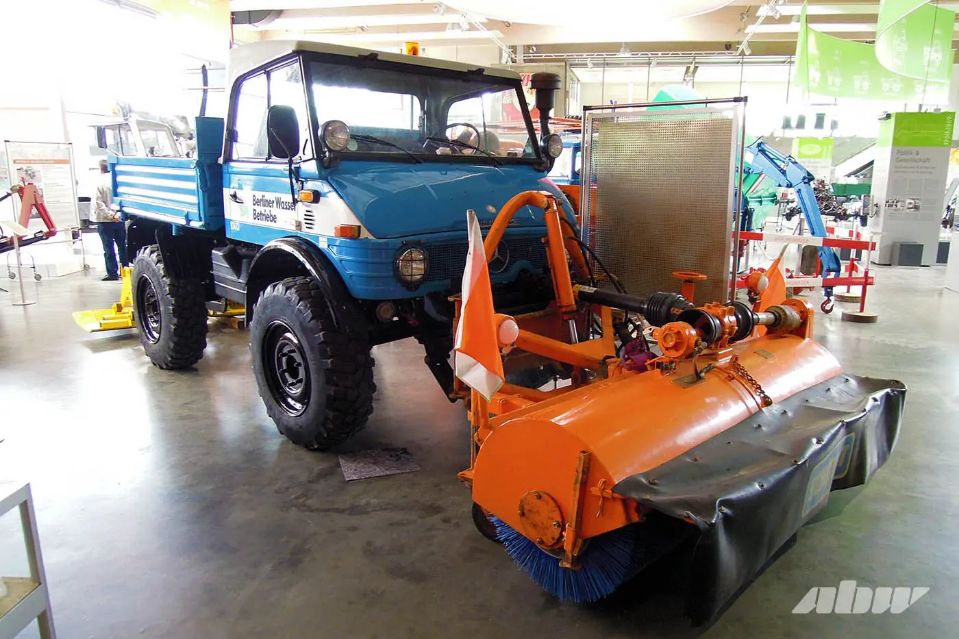 Зрелые годы вездехода: репортаж из музея Unimog – часть 2