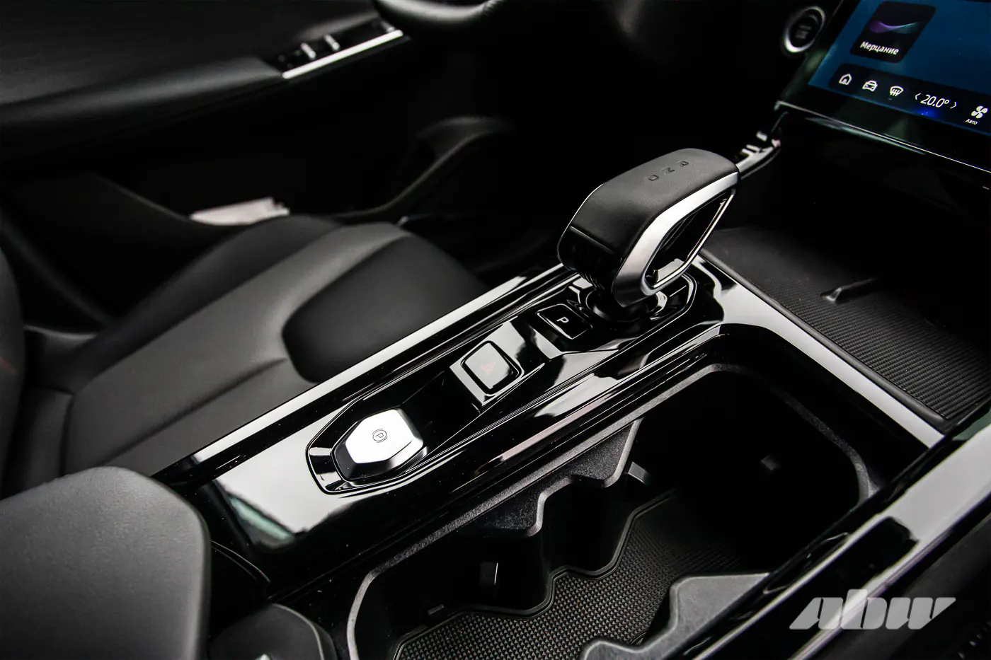 Geely Cityray врывается в топ продаж – теперь с льготным кредитом от 0,99%!