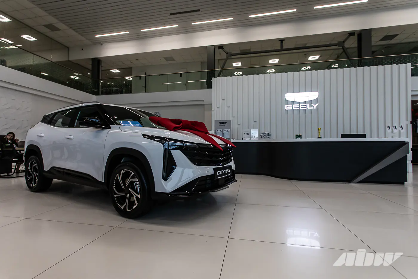 Geely Cityray врывается в топ продаж – теперь с льготным кредитом от 0,99%!
