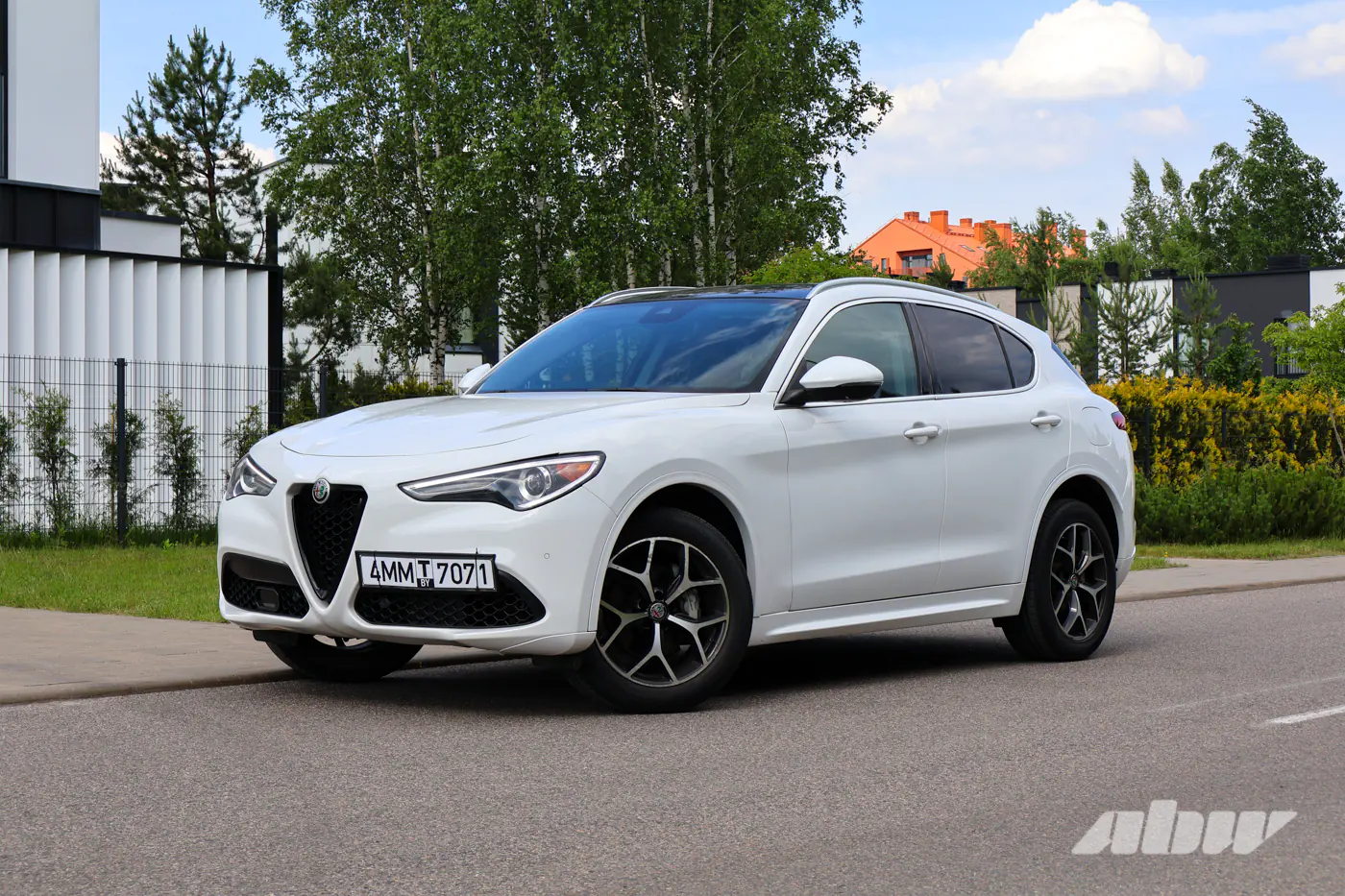 Секонд-тест Alfa Romeo Stelvio: итальянская мечта или переоцененная экзотика?