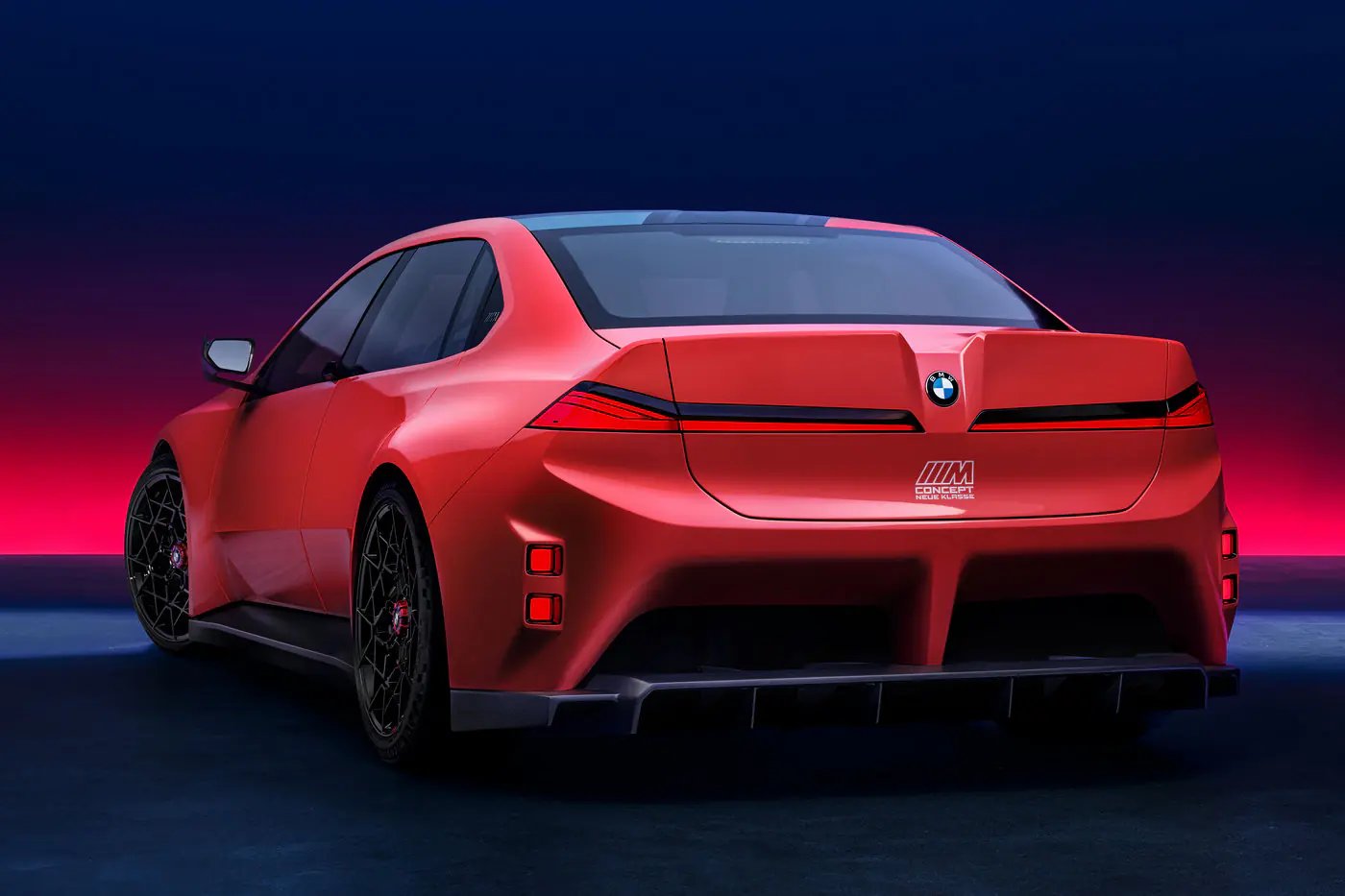 Премьеры в Ле-Мане: BMW намекнула на M3 на батарейках, а Genesis на будущий суперкар